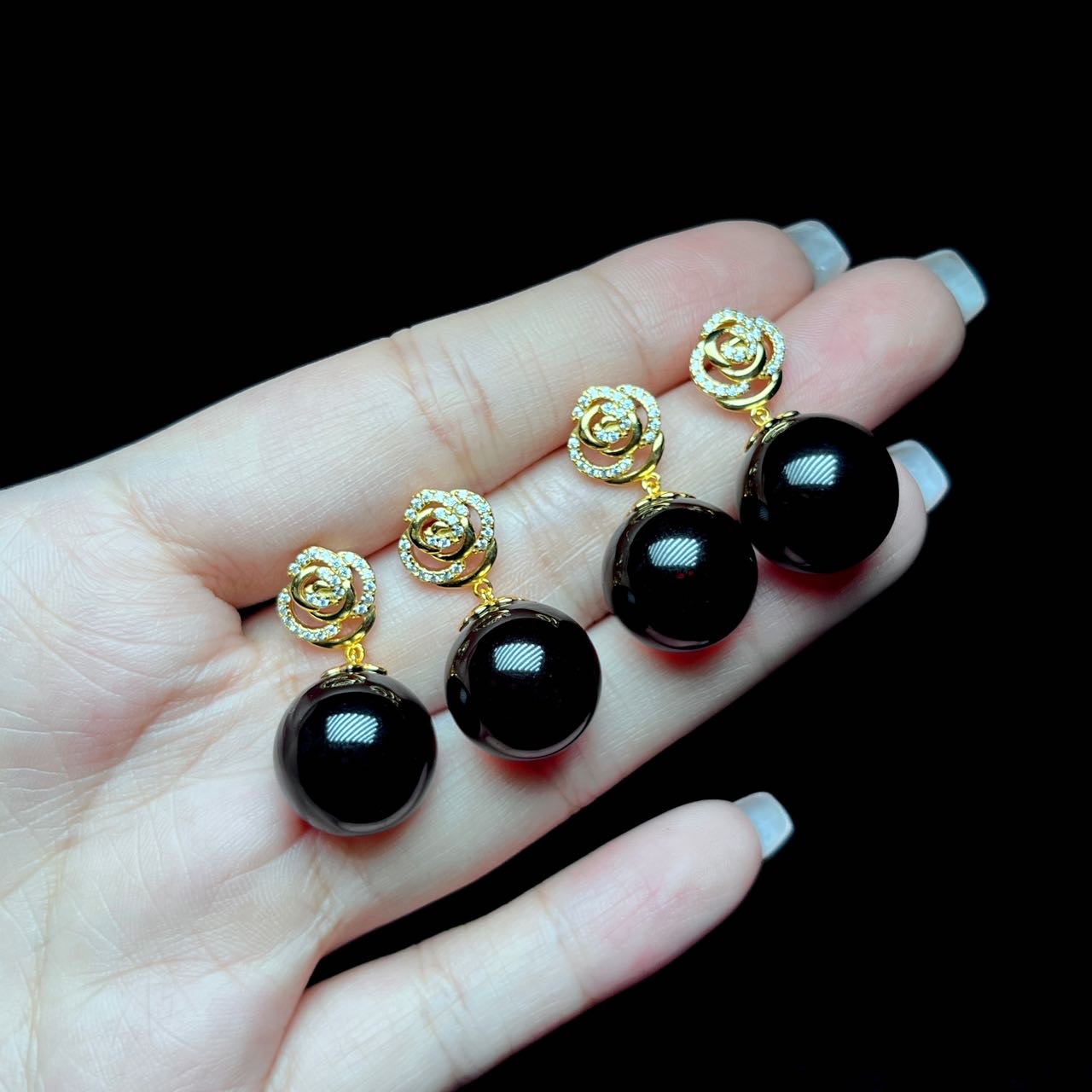 【云上好物】22 DS05188-S925银镶嵌血珀耳坠多样性发其一-14mm（JG）