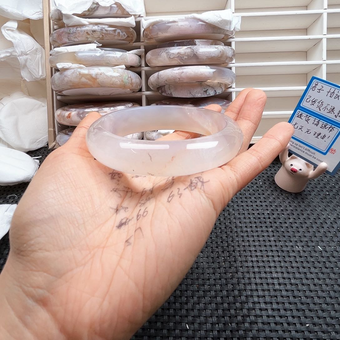 玛瑙/玉髓颈饰未镶嵌纪*大