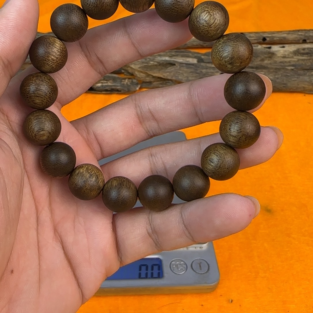 沉香碎屑沉香海南莺歌绿棋卡1.2+碎屑