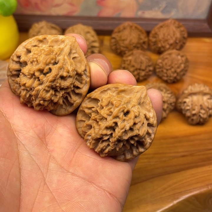 顺***缘核桃秦岭山脉老王