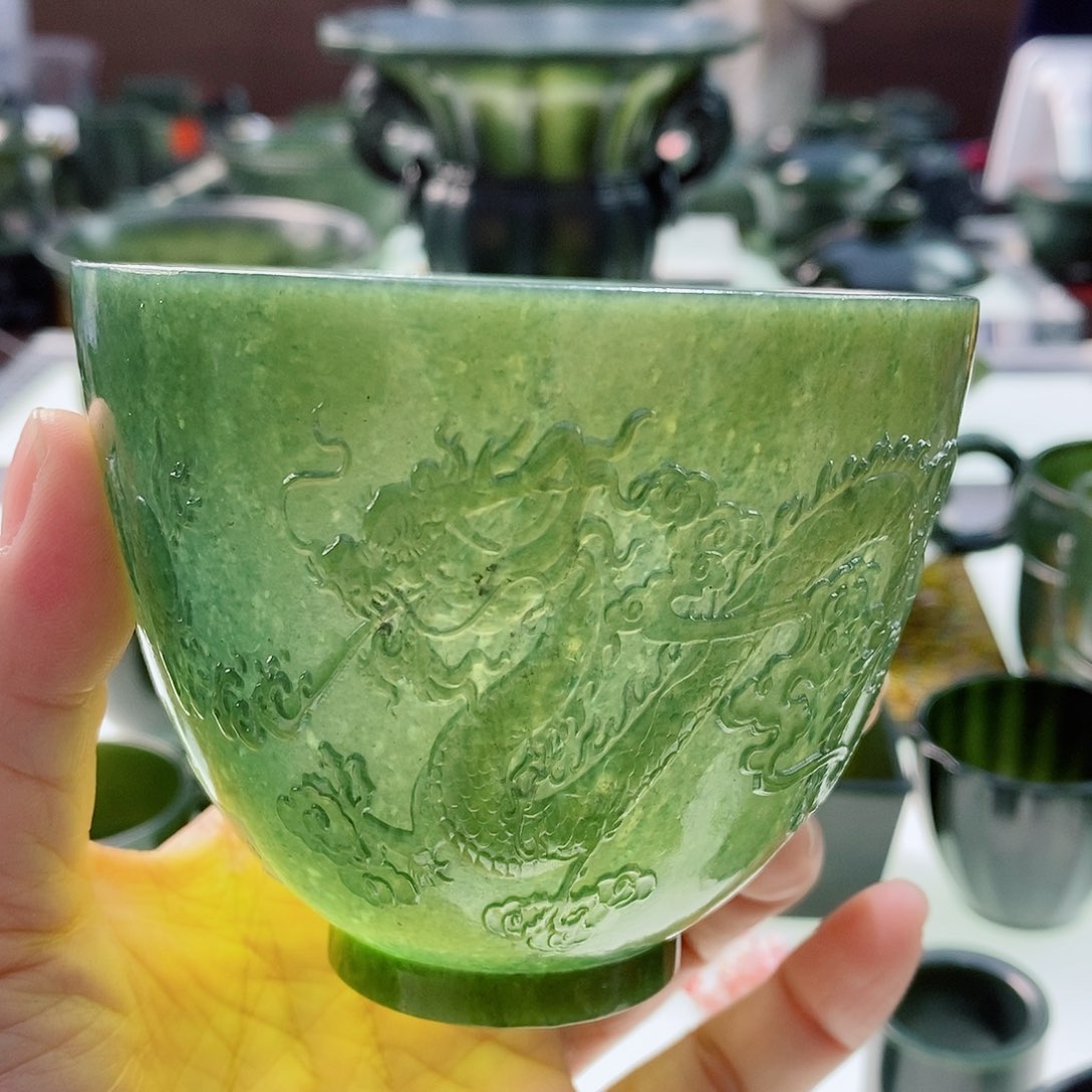 和田玉（青玉）未镶嵌摆件微瑕