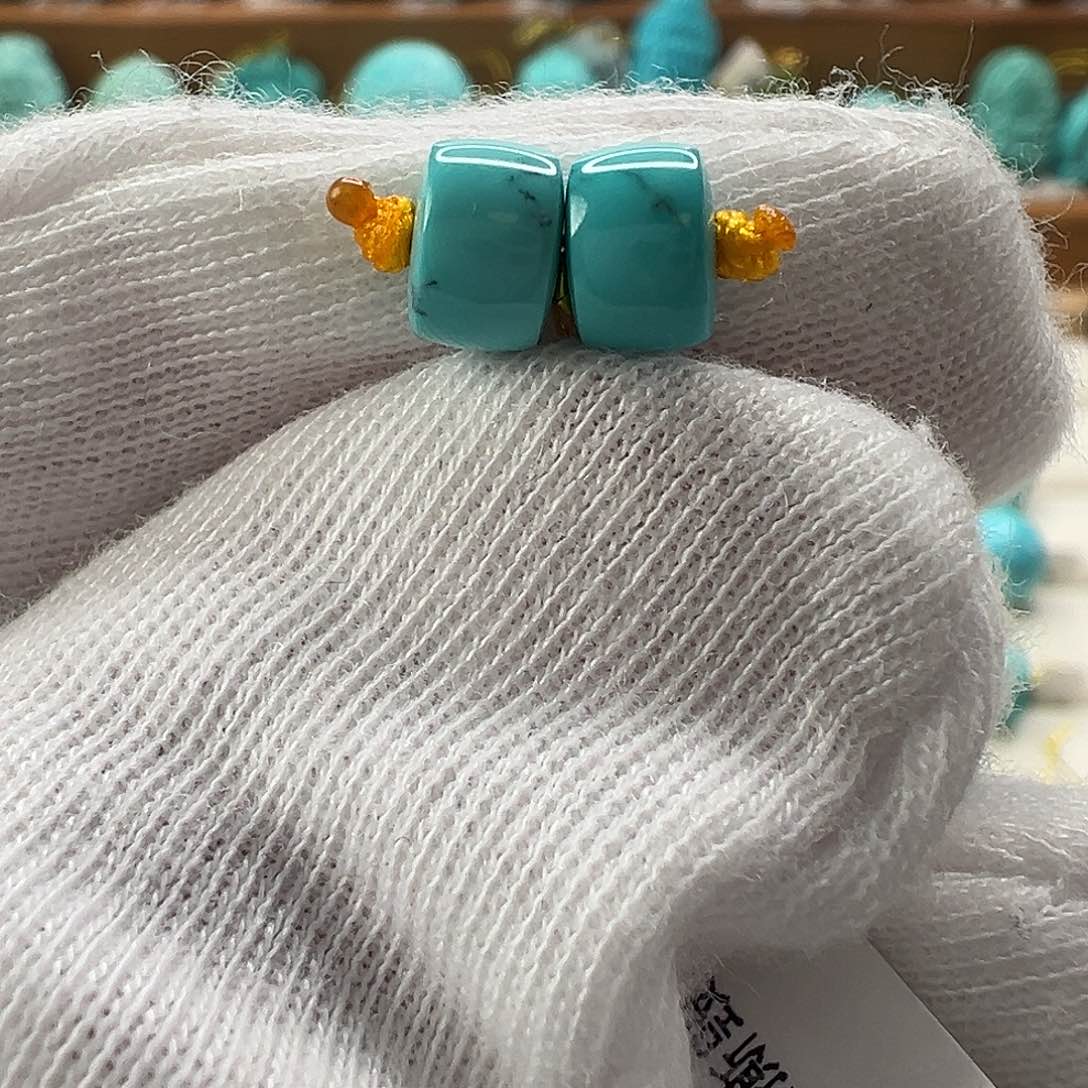 绿松石直切对珠未镶嵌