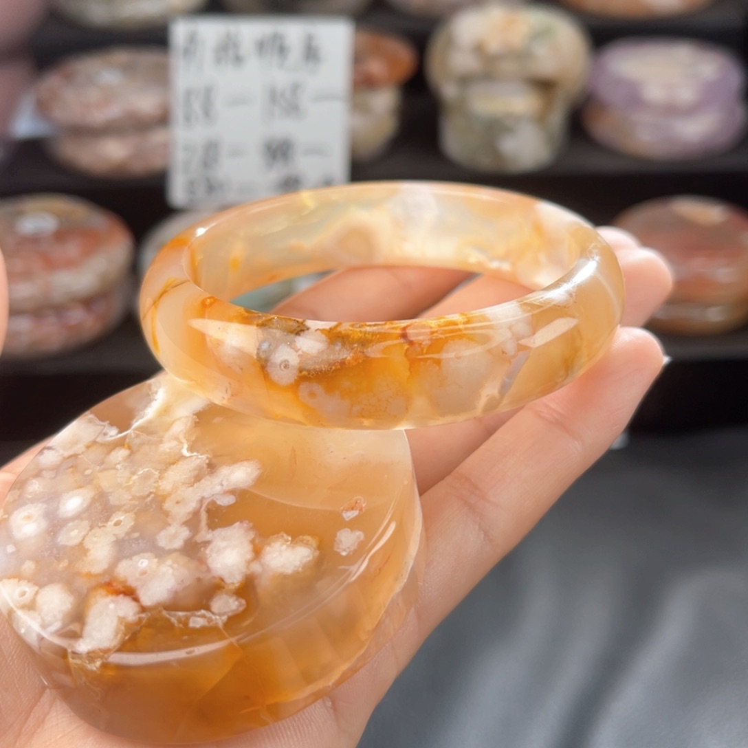 石英质玉手镯未镶嵌59