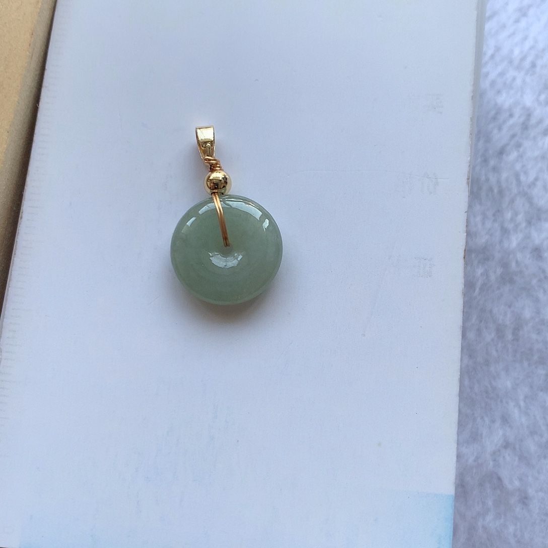 翡翠未镶嵌颈饰未镶嵌