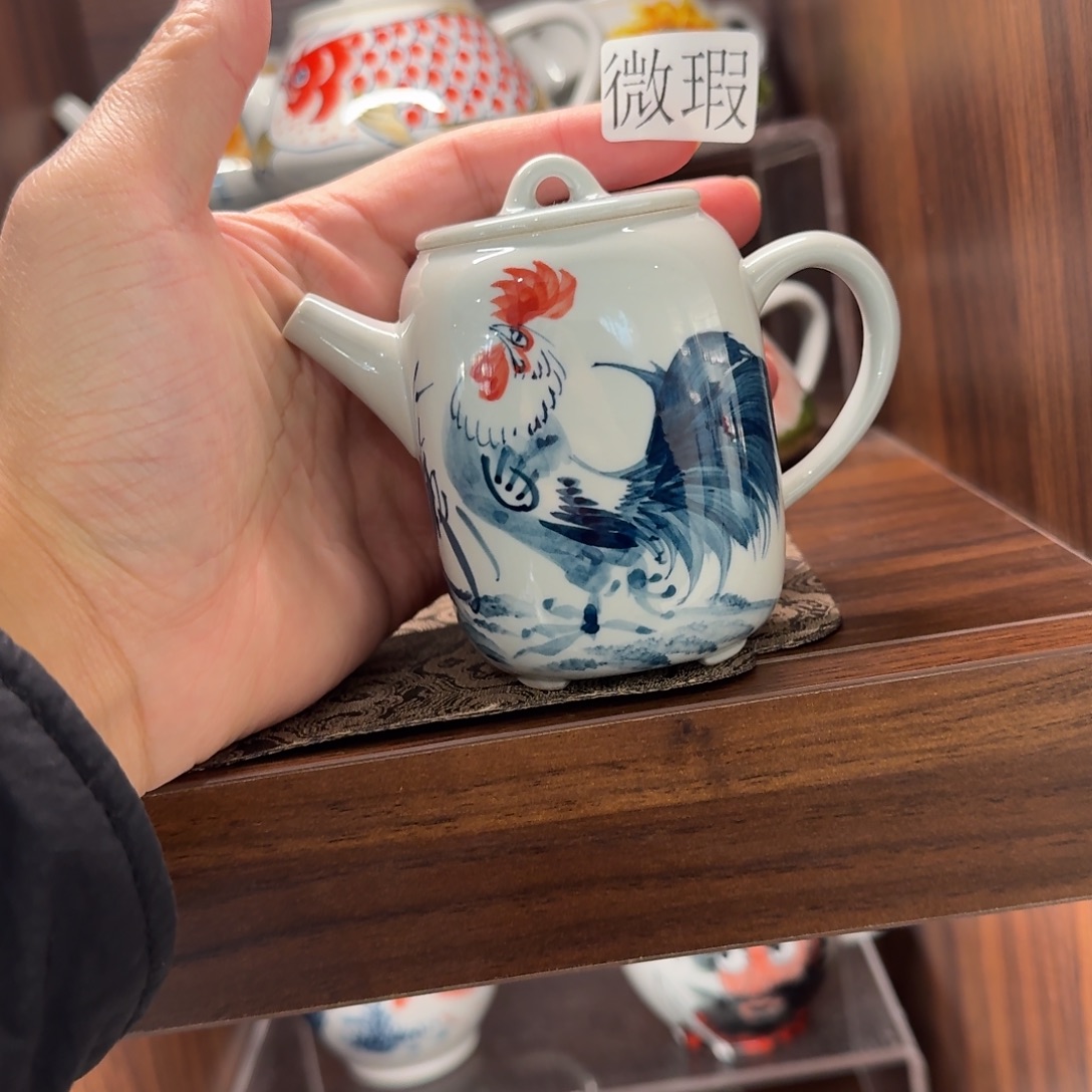 釉下手绘茶具微瑕