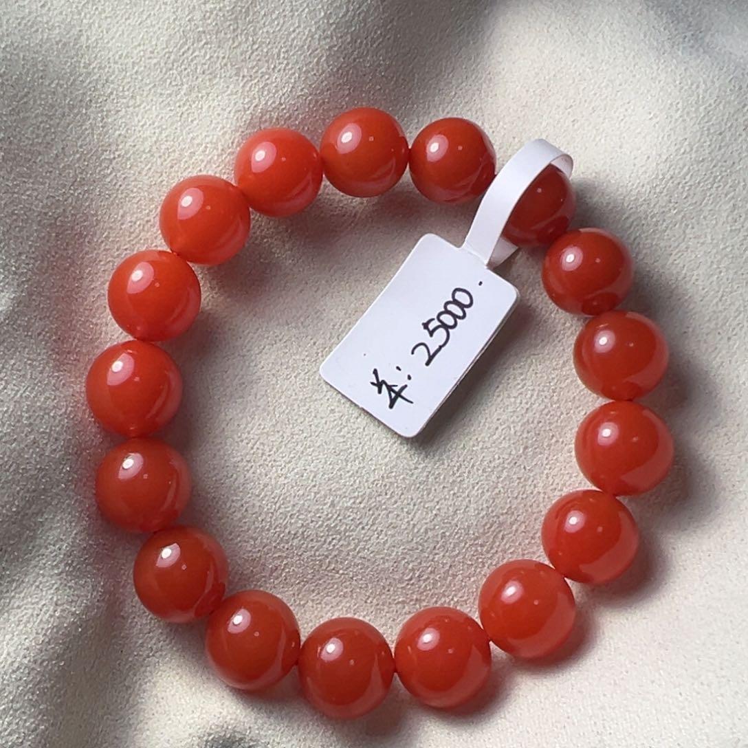 南红玛瑙手串未镶嵌