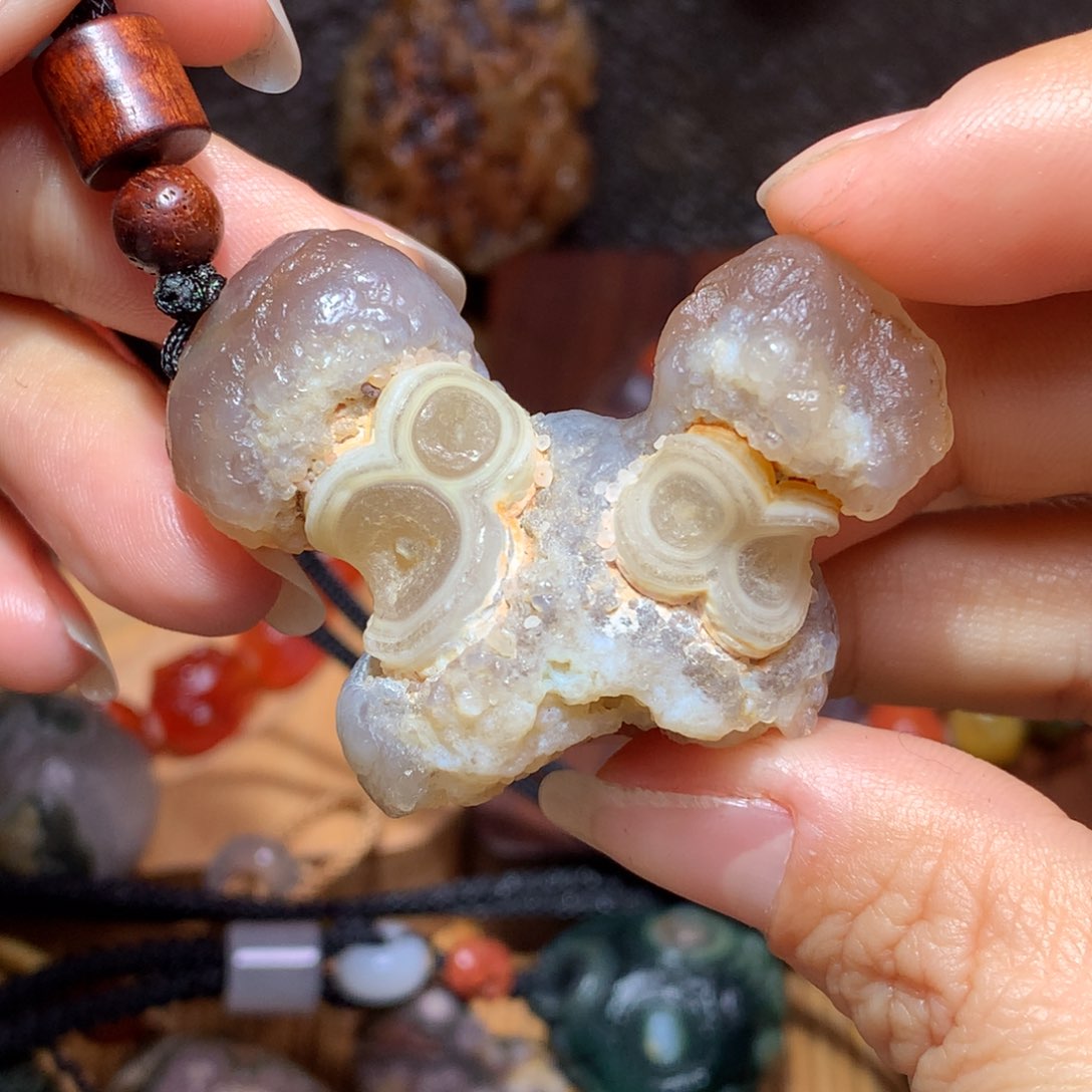 未镶嵌玛瑙/玉髓珠宝半成品