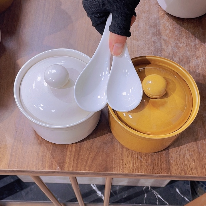 白瓷餐盘餐盘餐盘