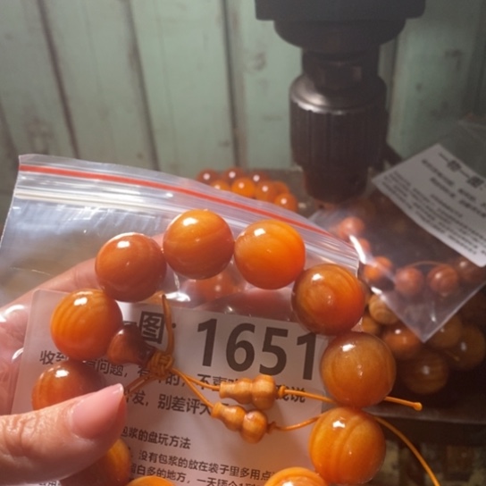 松木（琥珀木）手串/手链玉*人