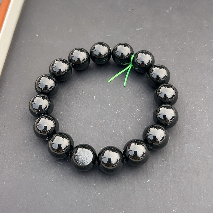 未镶嵌手链和田玉卡卡14