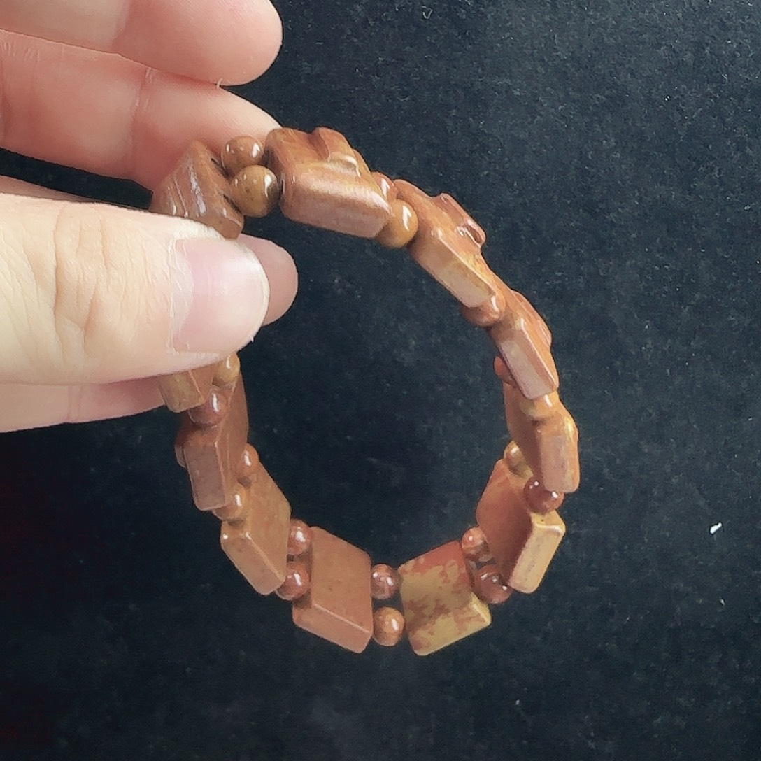 泗水砭石精品手牌 男