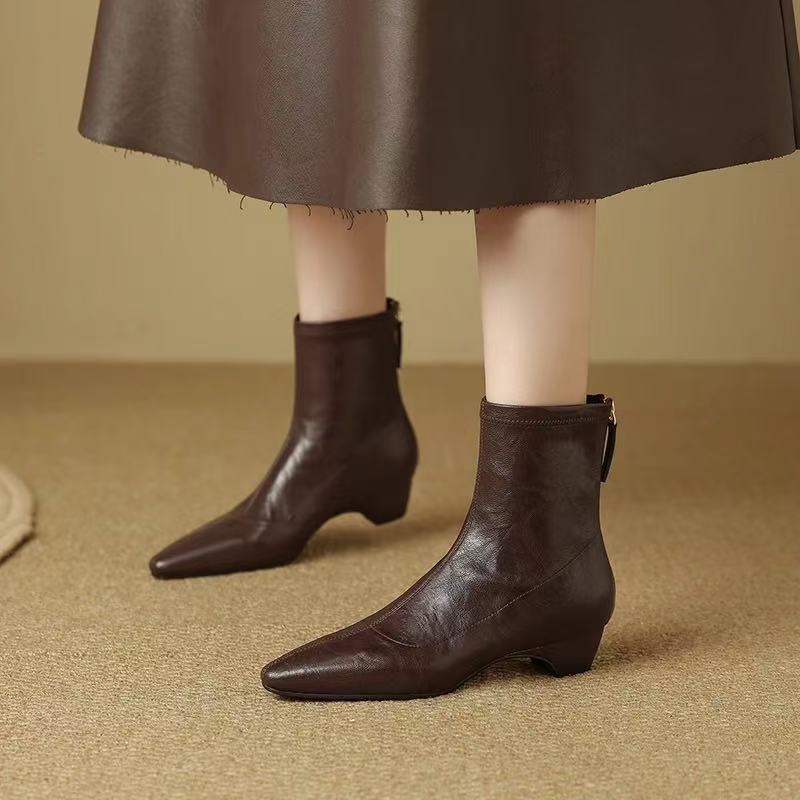 【现货】2025新款秋冬季真皮方尖头后拉链坡跟百搭女士瘦瘦短靴5120