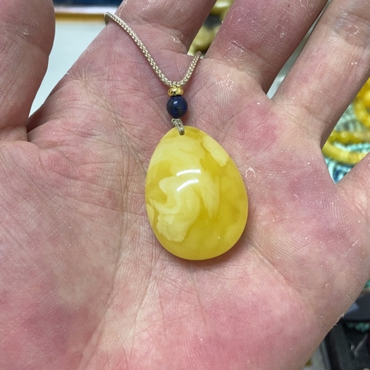 未镶嵌蜜蜡裸石吊坠