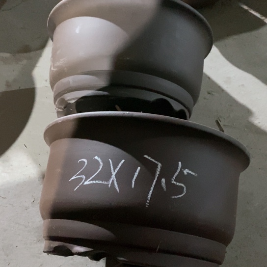 紫砂花盆60-2。32-17.5