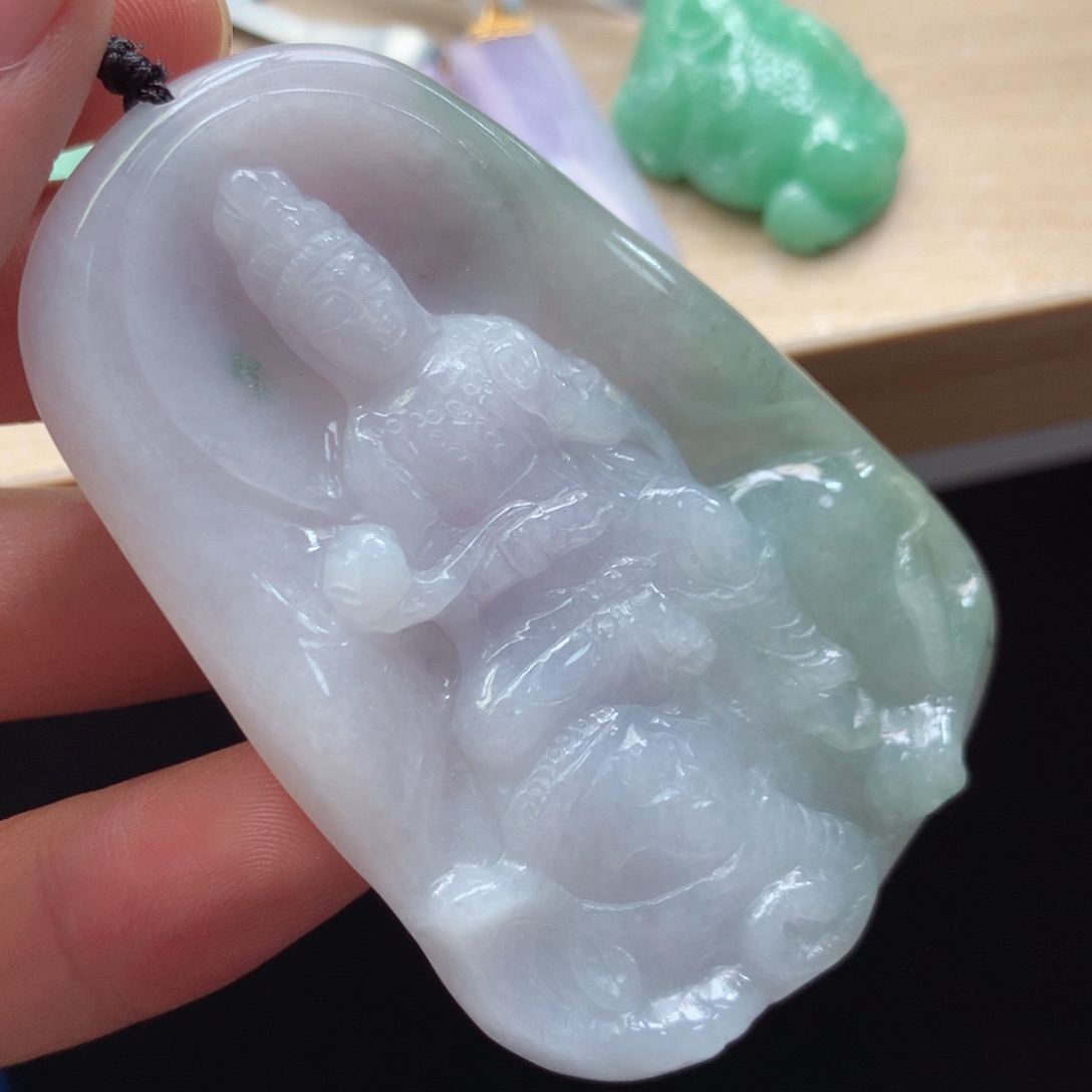 颈饰未镶嵌翡翠吊坠