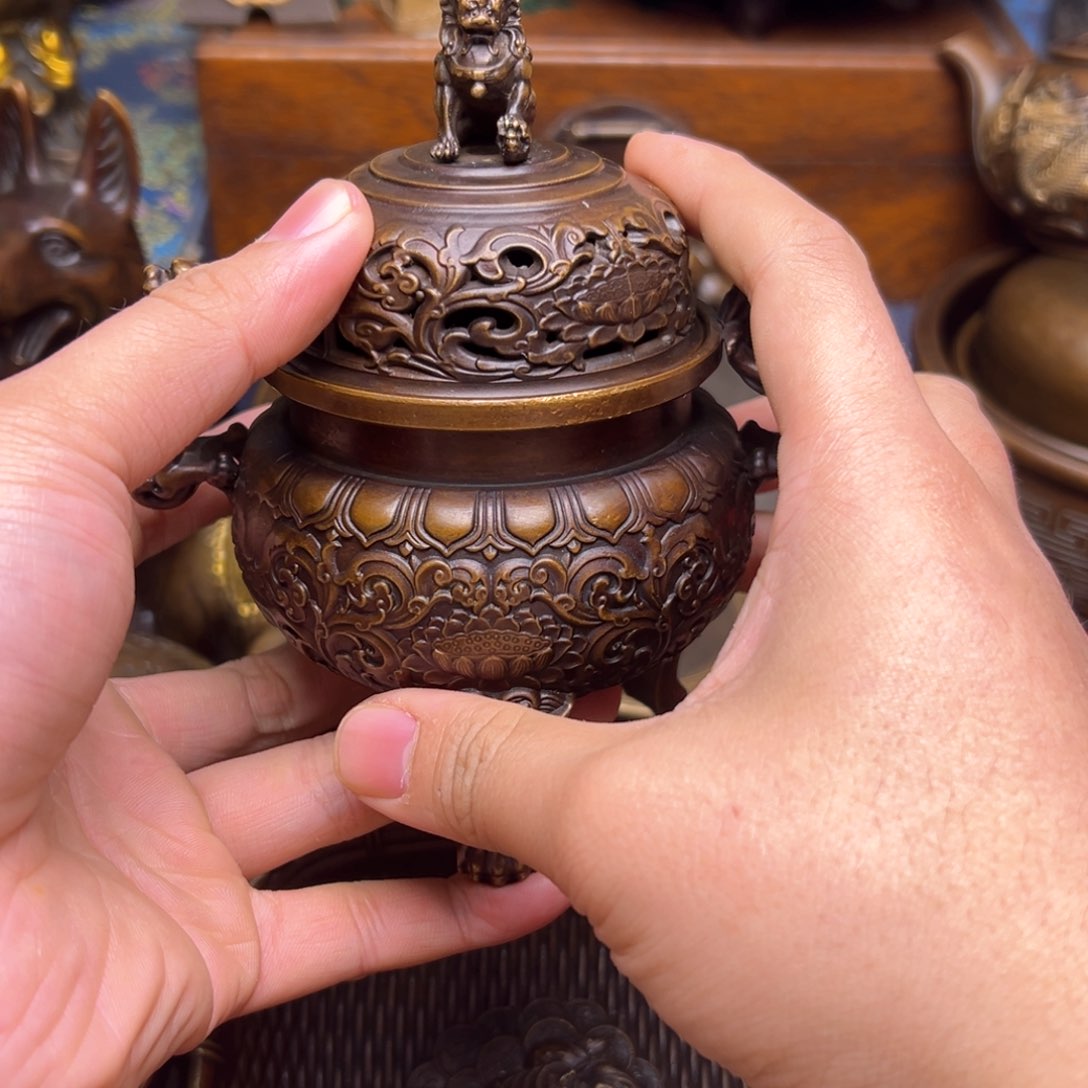 精美铜器点击下单