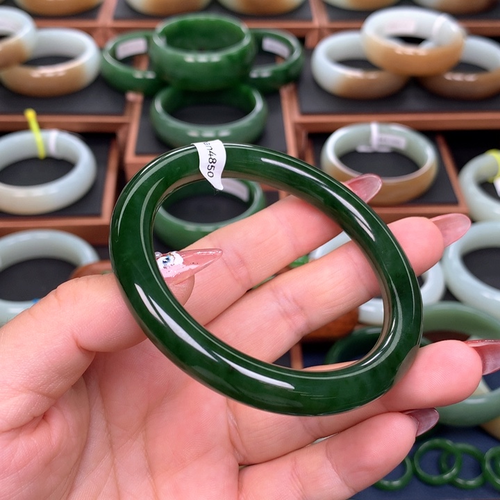 和田玉（碧玉）6061圈口未镶嵌