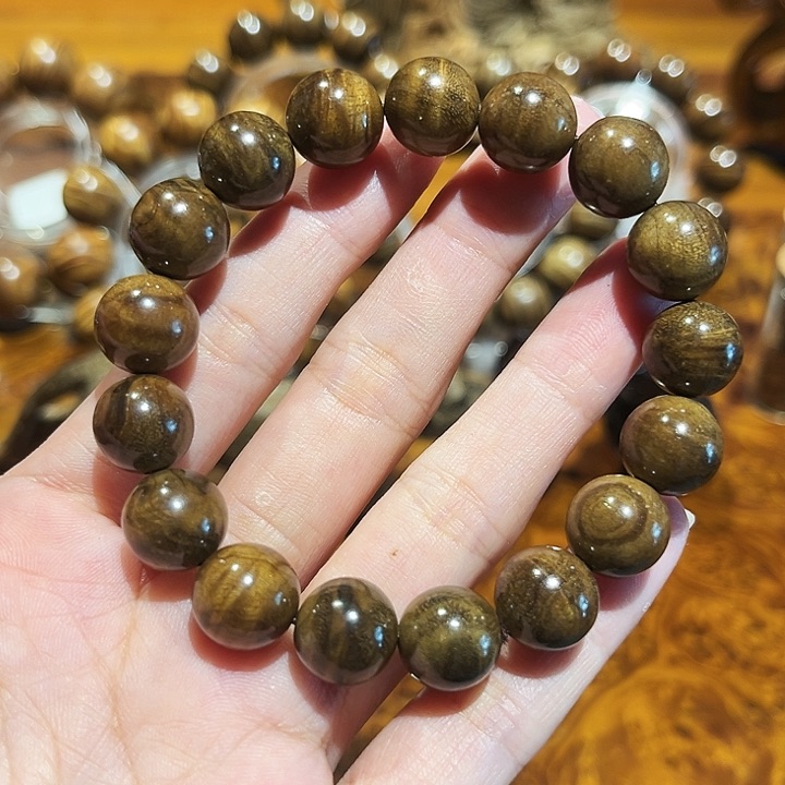 【闪购商品】金丝楠木，。，，，，