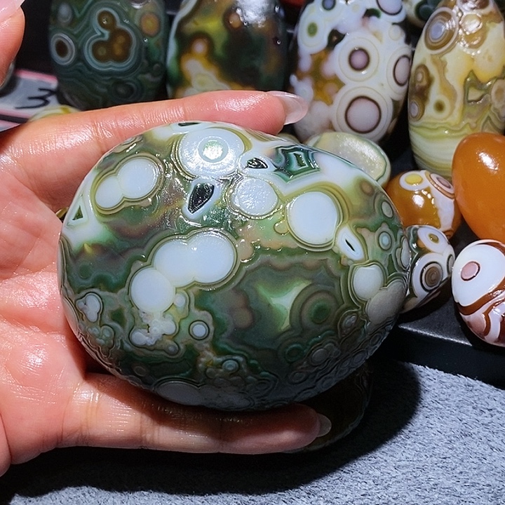 玛瑙/玉髓未镶嵌珠宝奇石8