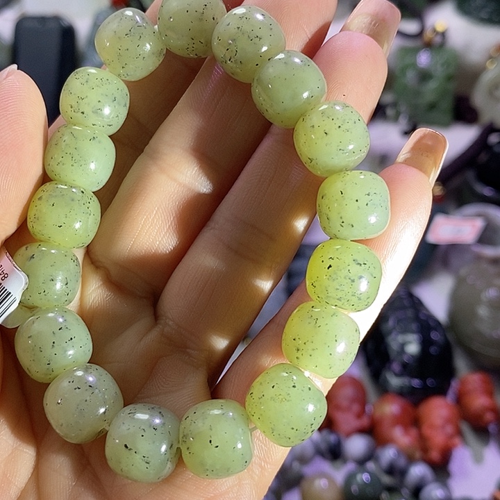 和田玉未镶嵌边角料