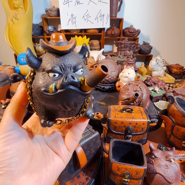 大***奔茶壶紫砂纯手工制作过程就是