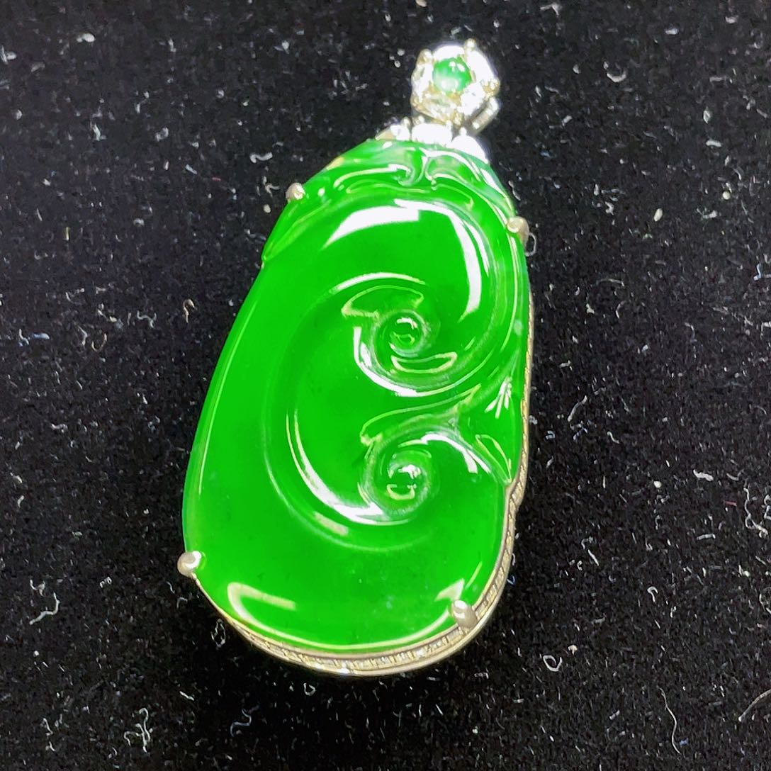 翡翠未镶嵌吊坠(不含链)