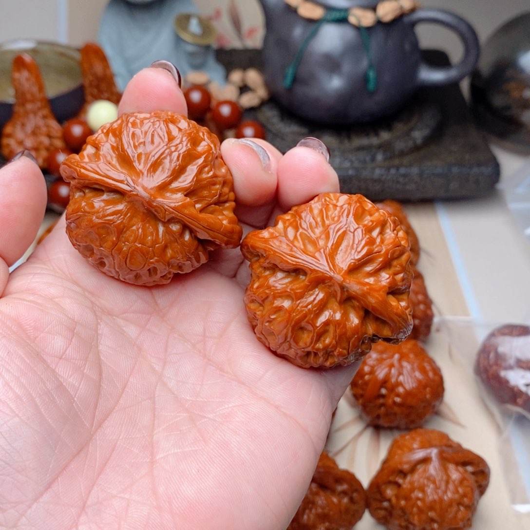 吊坠文玩核桃宫灯有色差