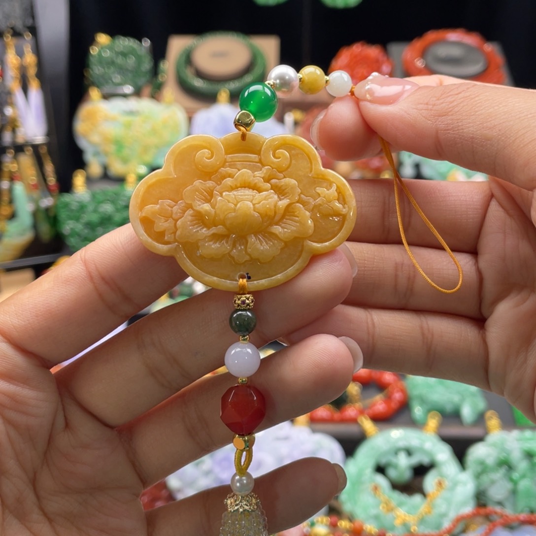 翡翠挂件未镶嵌代编织