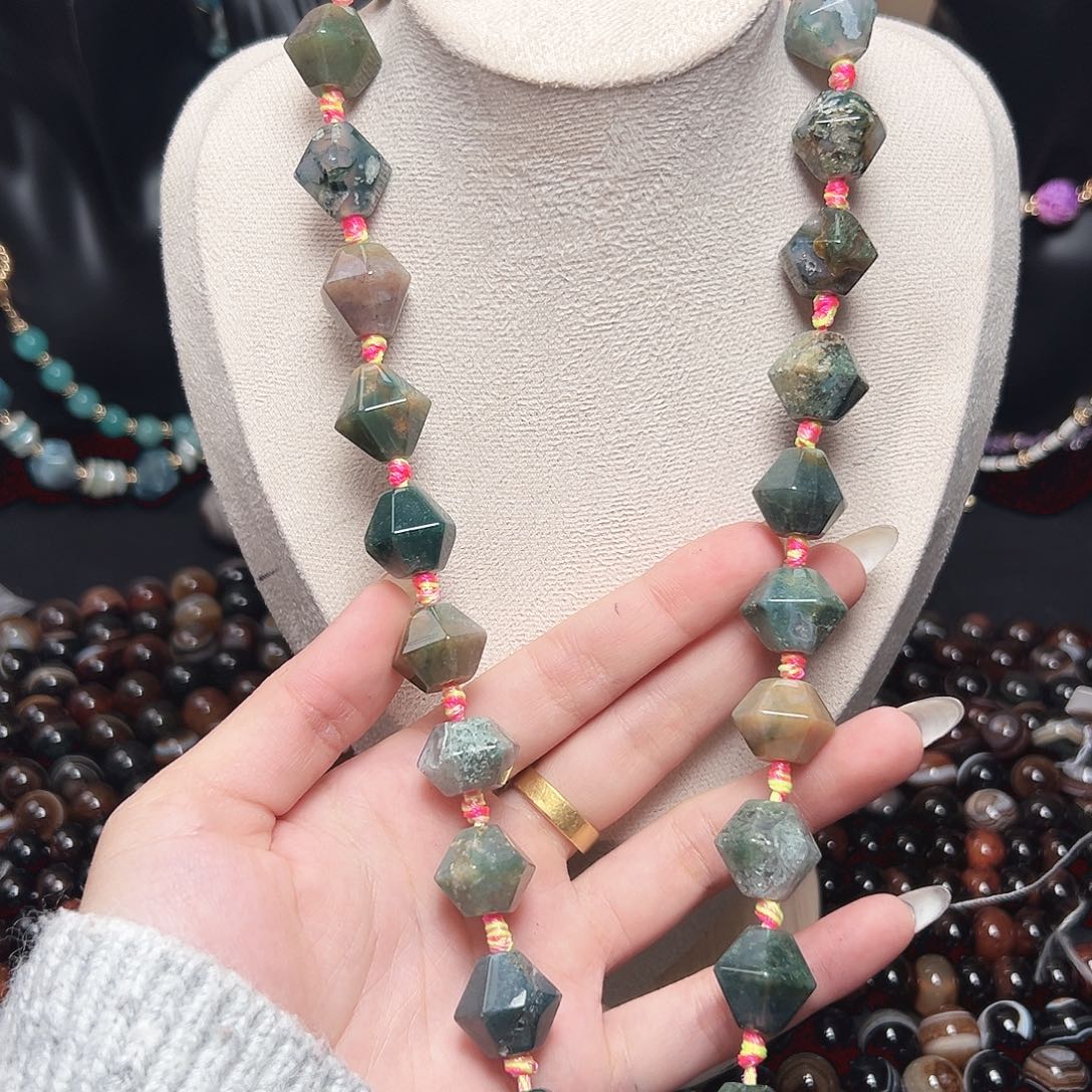 玛瑙/玉髓未镶嵌珠宝半成品r431 15m 水草菱形一条