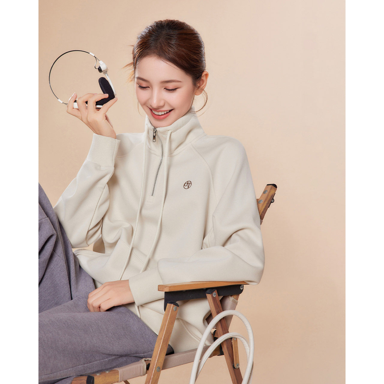 IEF/爱依服2025秋季新款韩版简约休闲运动风时尚宽松百搭卫衣上衣