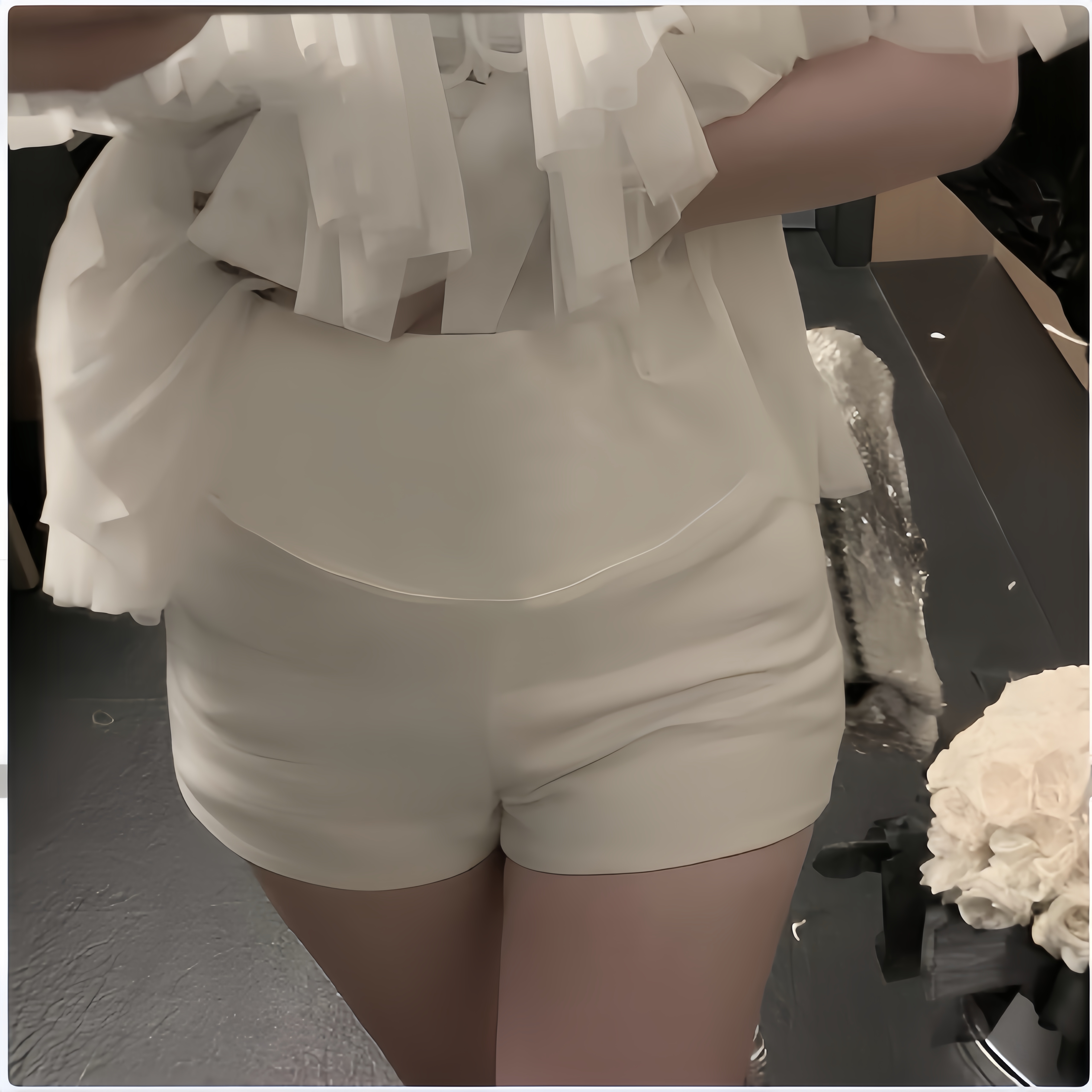 白色孕妇短裤夏季外穿薄款休闲高腰打底裤孕早期时尚百搭安全裤子