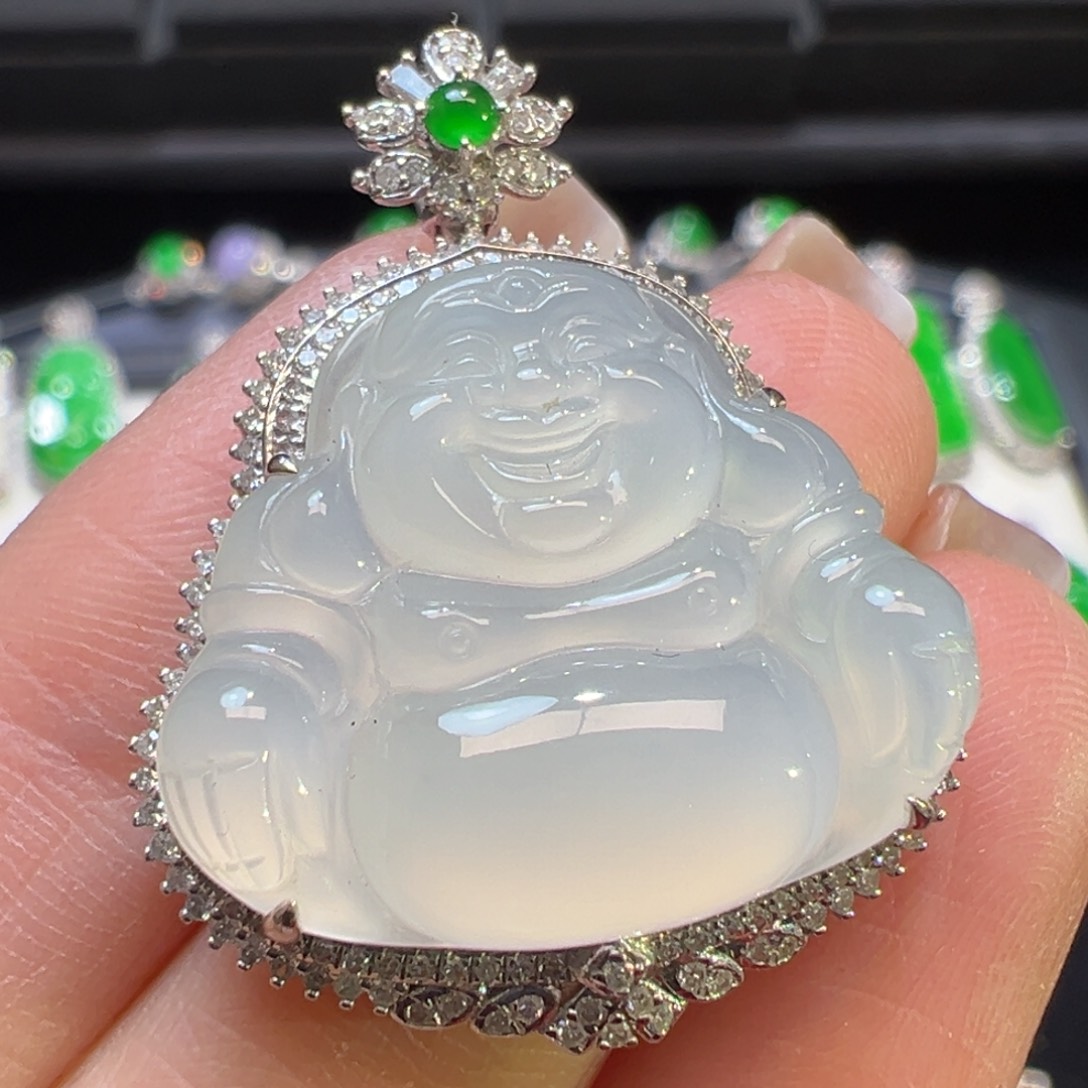 翡翠颈饰18K金镶嵌收到货48小时鉴赏期