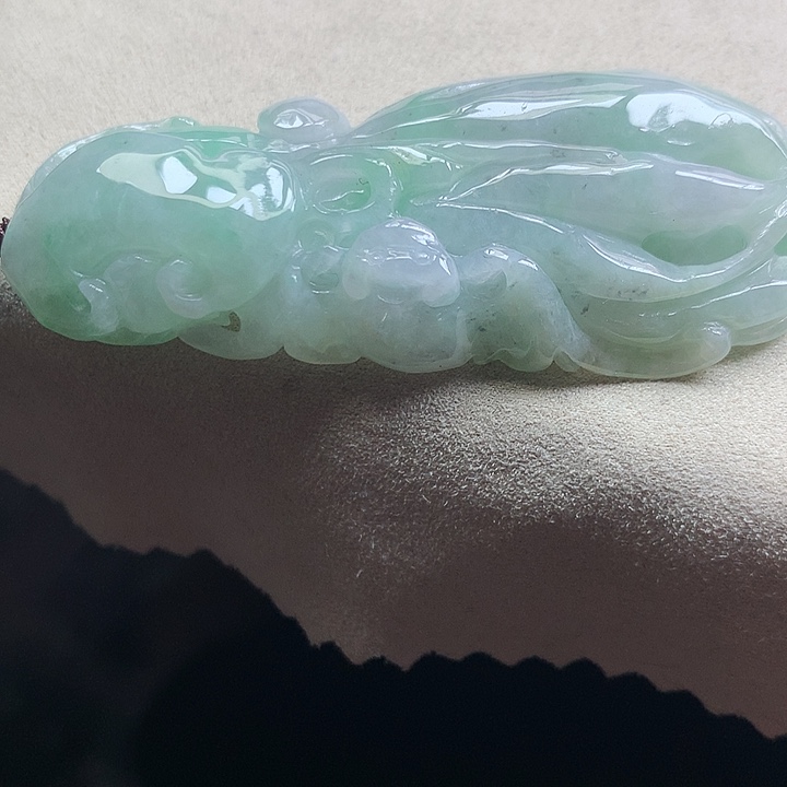 翡翠颈饰未镶嵌吊坠