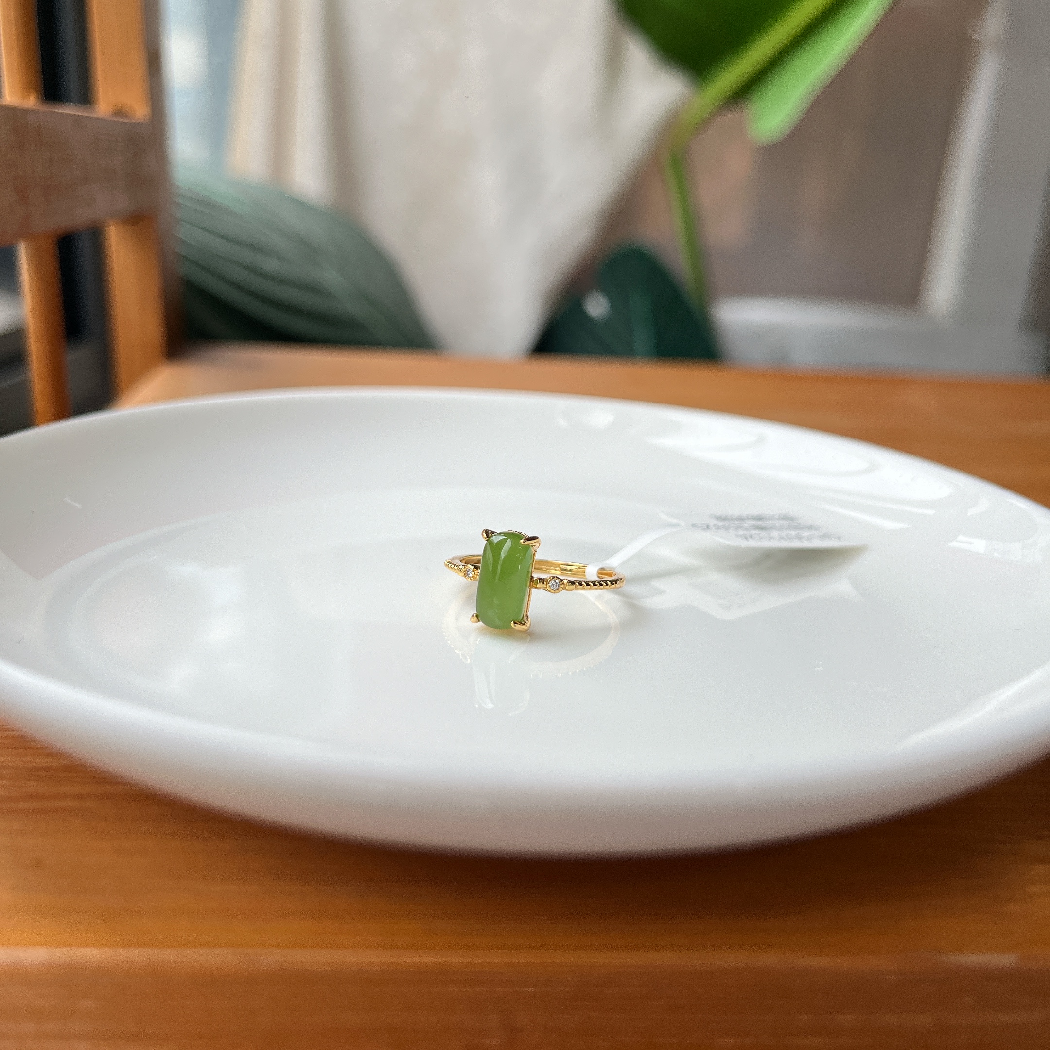 【珠宝厂长】约5*10mm和田玉碧玉S925银马鞍戒指