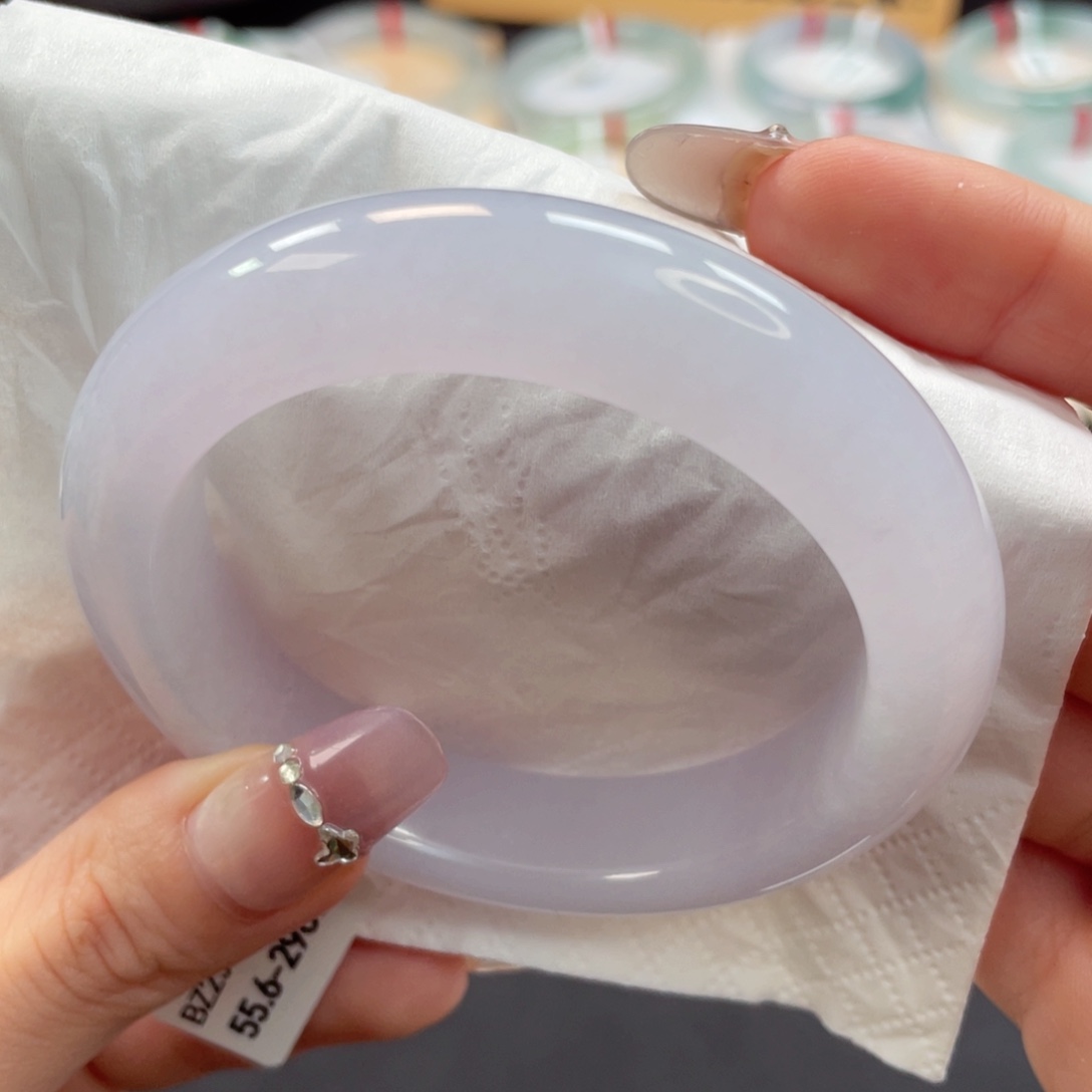 翡翠手镯未镶嵌55.6种老肉细无棉感樱花粉17号