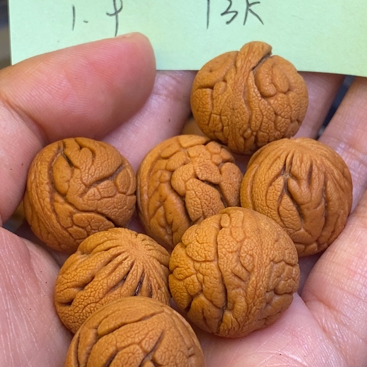桃核吊坠秦岭龙纹桃核2222