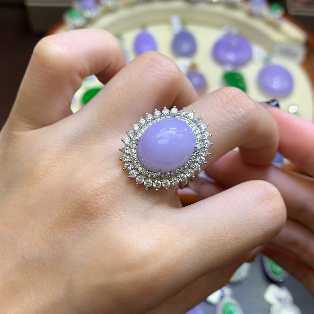 翡翠颈饰银S925镶嵌翡翠