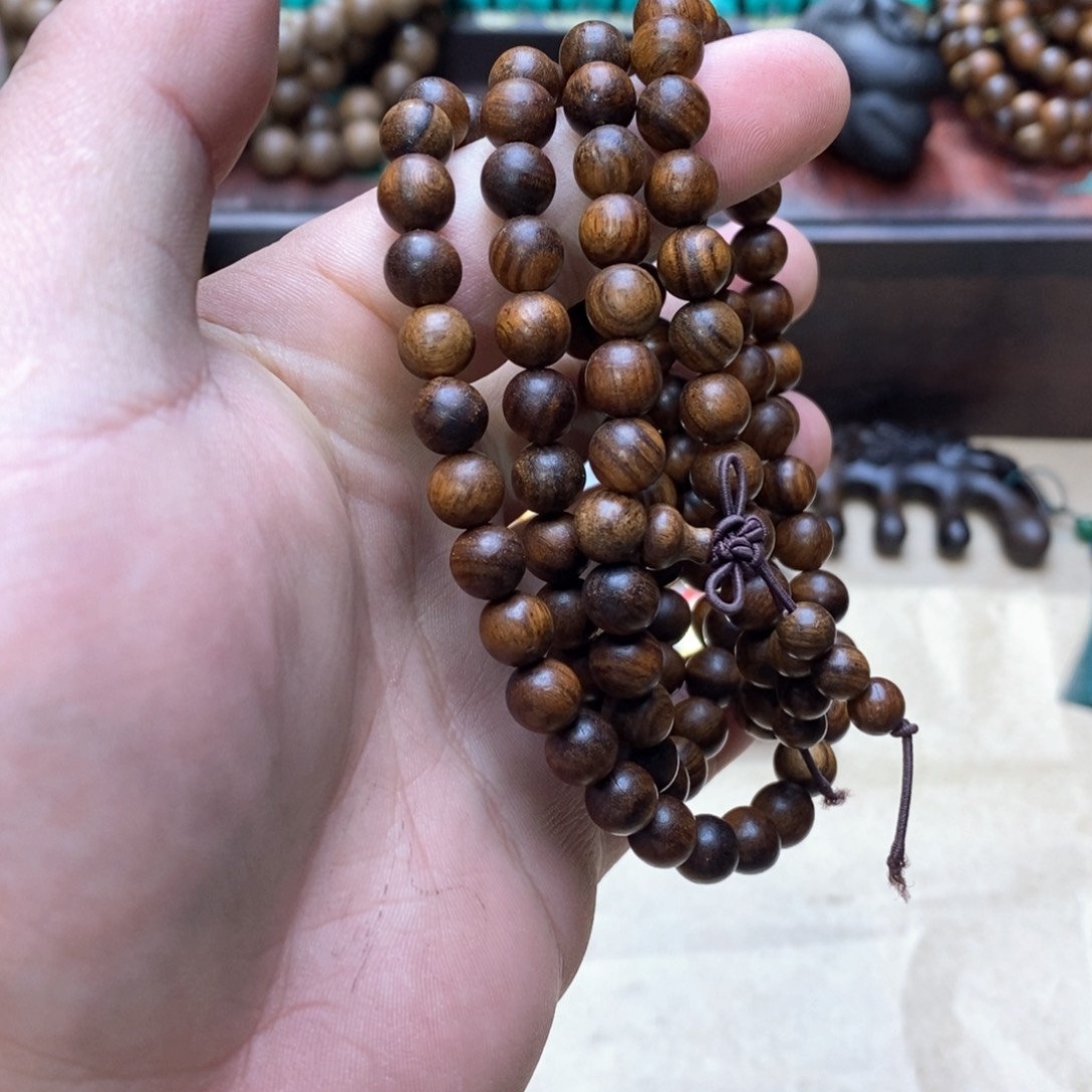 大叶紫檀（黑酸枝木类）