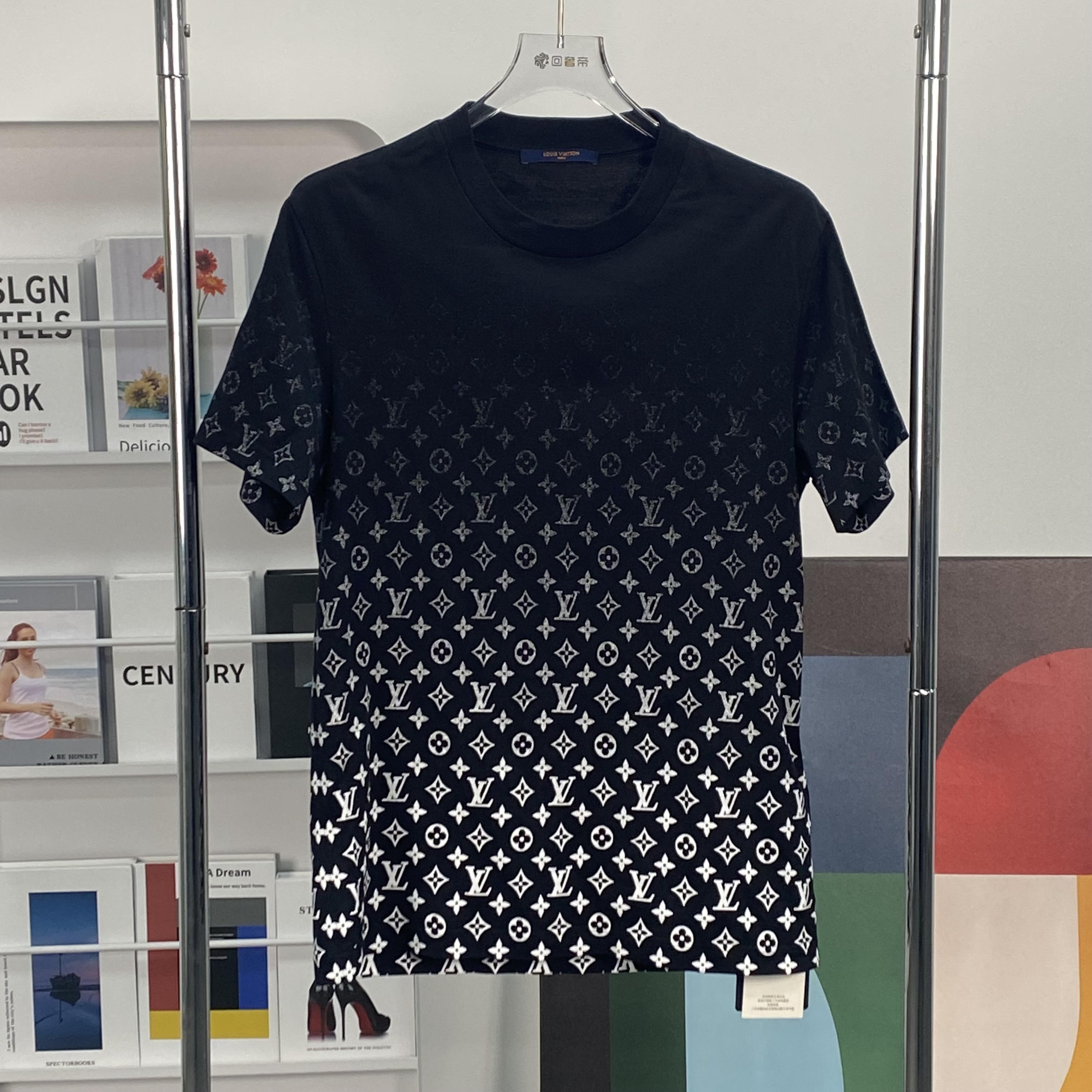 99新 LouisVuitton/路易威登 M/老花渐变/短袖/7400/SN4566