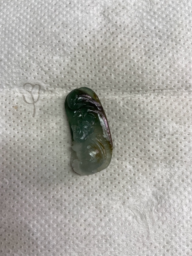 玉如军意翡翠珠宝