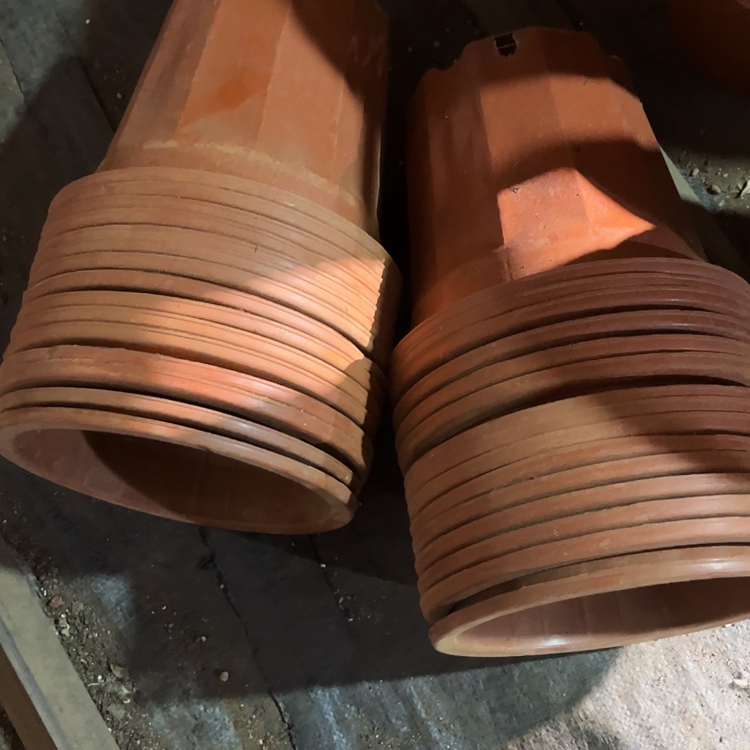 旧口径21-22高20左右 15个红砖盆