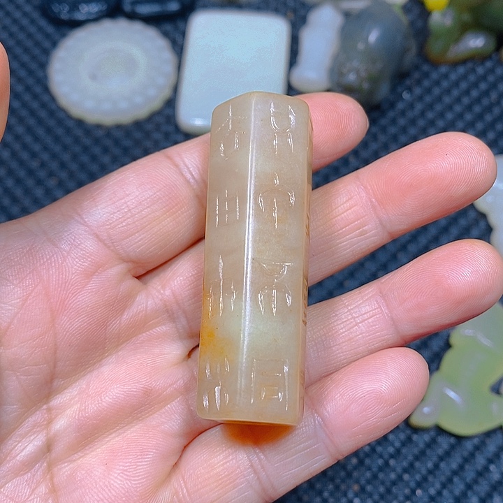 未镶嵌手链和田玉（糖玉）