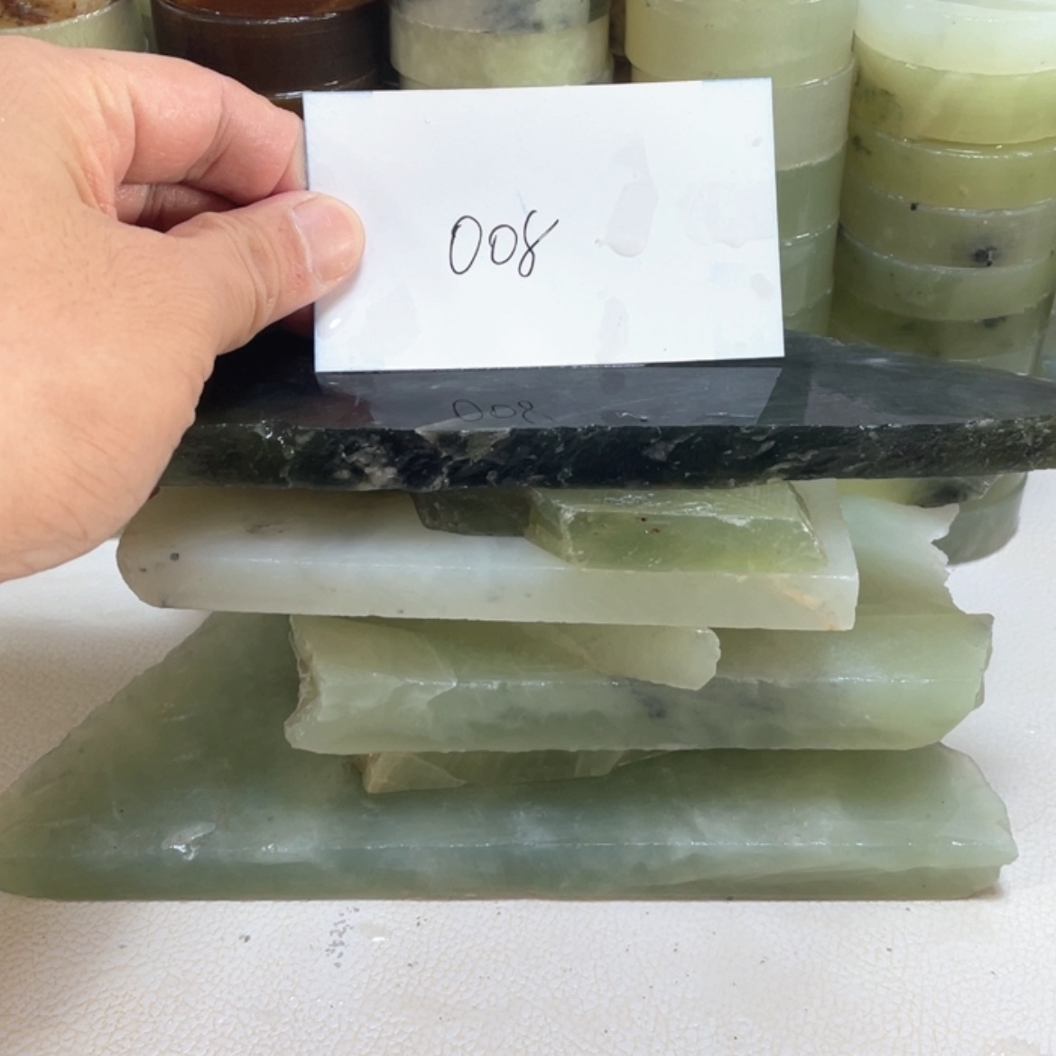 【闪购商品】蛇纹石玉未镶嵌珠宝半成品原*