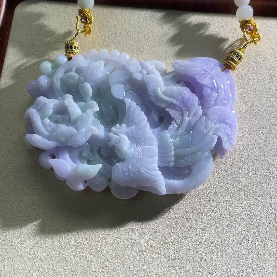 翡翠未镶嵌颈饰翡翠春彩大凤凰