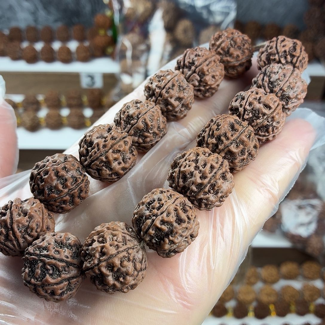 金刚菩提吊坠原生态六瓣