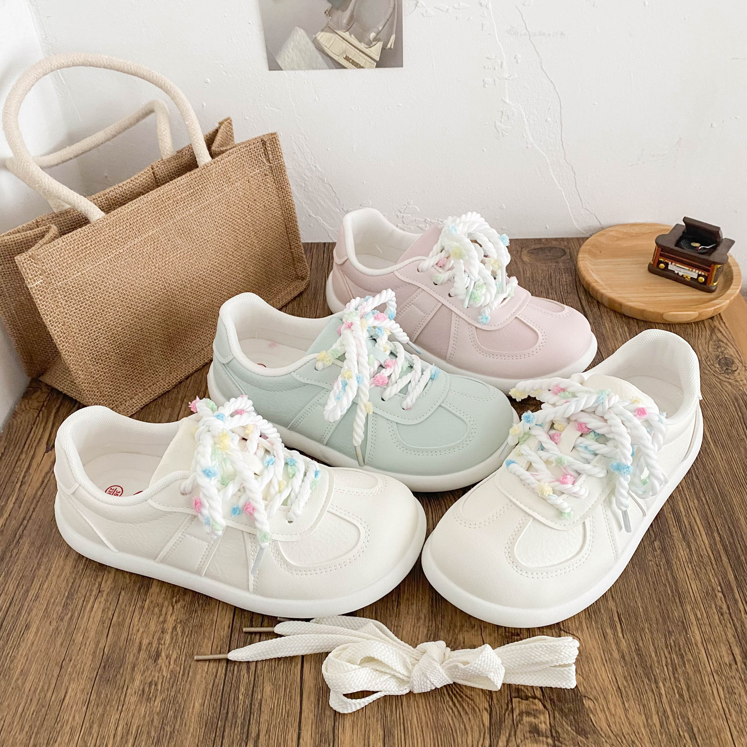 希玥乳胶鞋垫/原创小众设计面包鞋女鞋小白鞋2025新款板鞋德训鞋