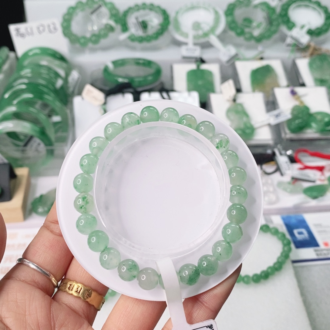 石英质玉未镶嵌手链