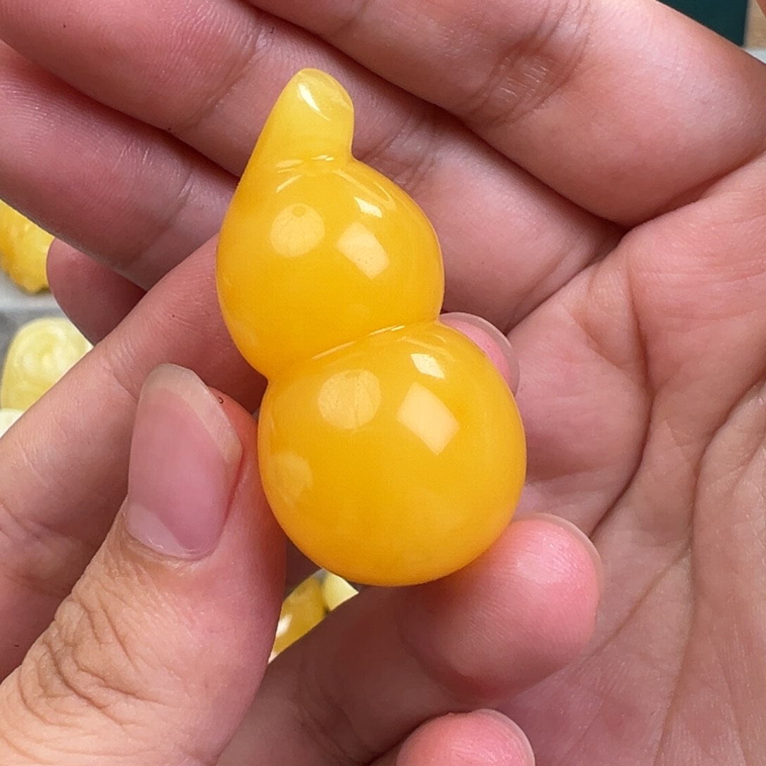 琥珀手链未镶嵌葫芦