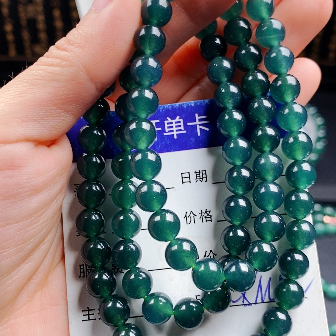 翡翠手链未镶嵌翡翠