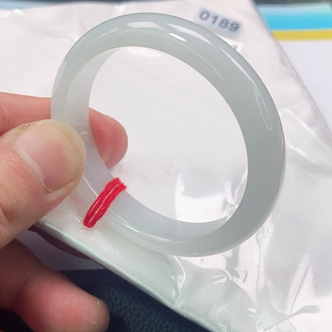 翡翠手镯（贵妃镯）未镶嵌0189号